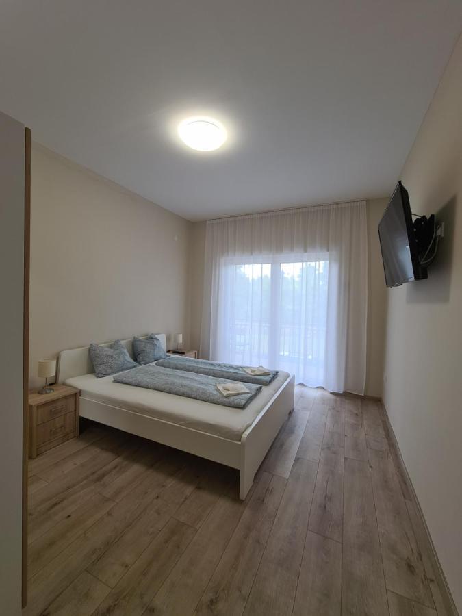 Oet Fenyo Apartmanhaz Σίοφοκ Εξωτερικό φωτογραφία